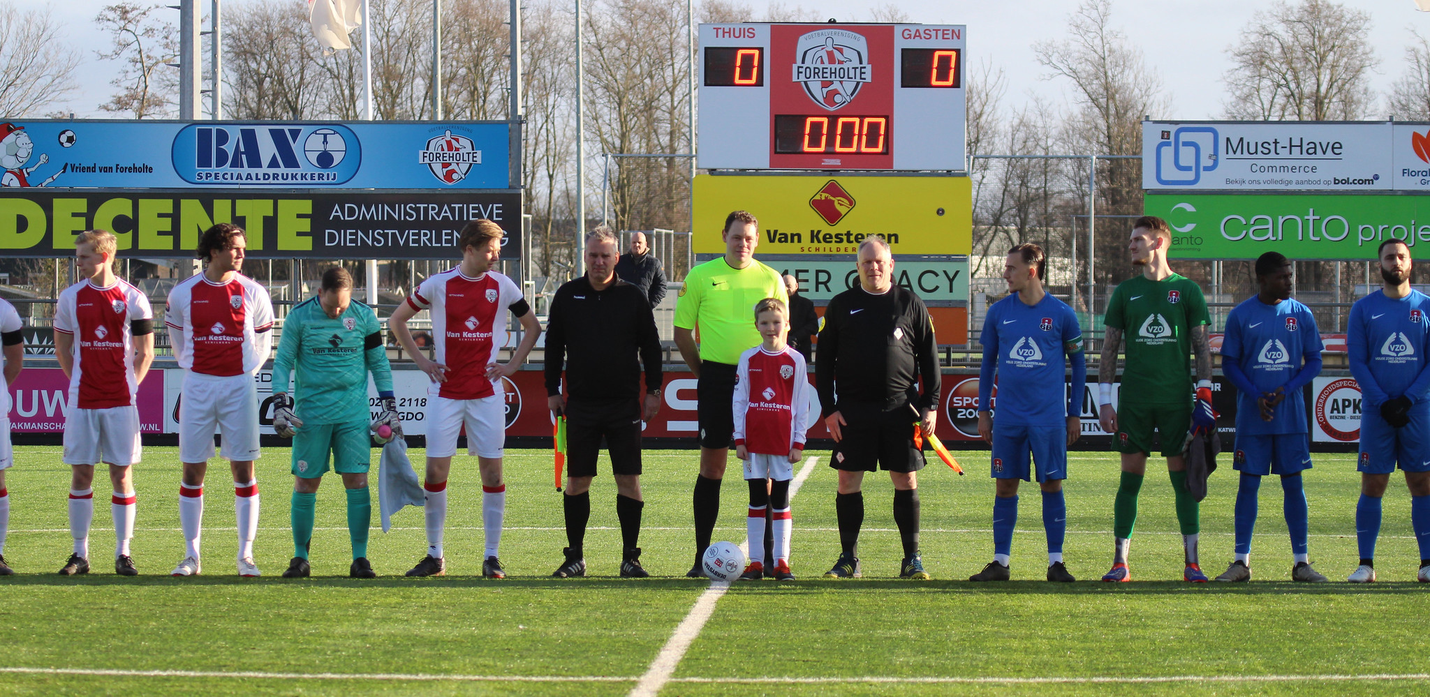 Foreholte start voorbereiding met 'oefenderby'