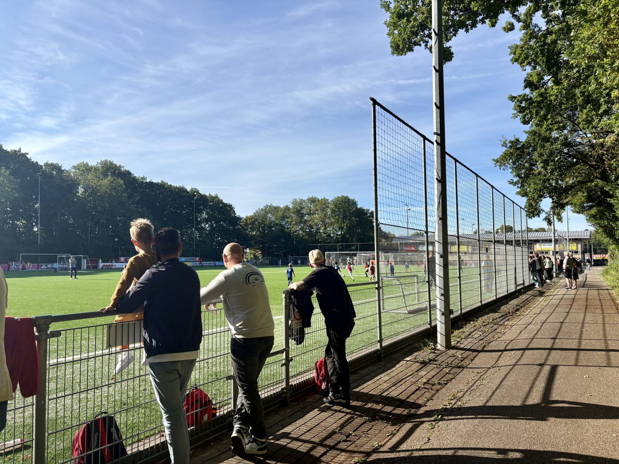 “Een compliment is het begin van vertrouwen”