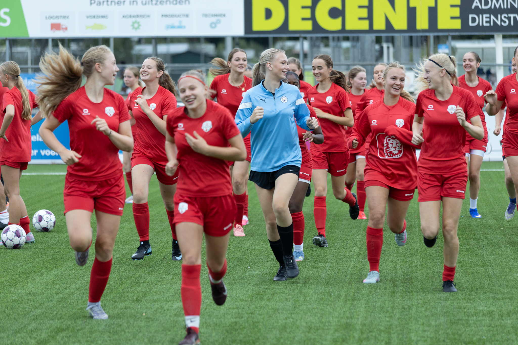 Meidenvoetbal bij Foreholte: kom jij ons versterken?