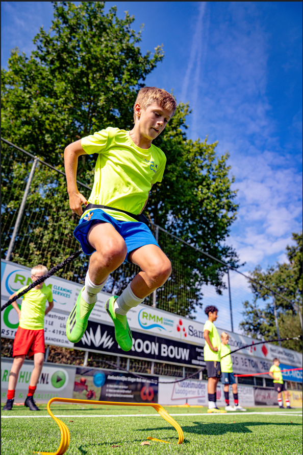 Play2Improve Voetbalkamp 24 t/m 28 augustus bij Foreholte